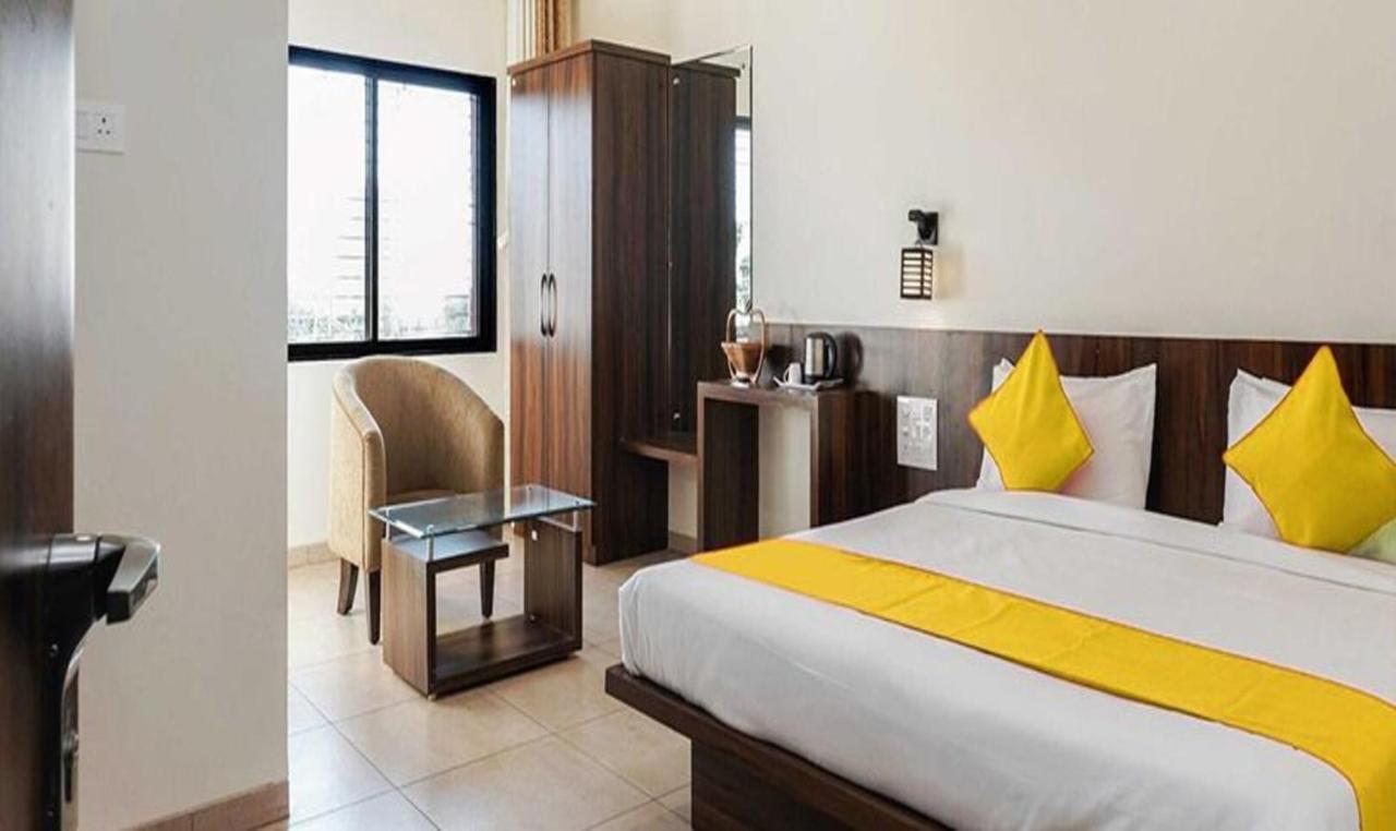 Fabhotel Karishma Palace Supe Extérieur photo